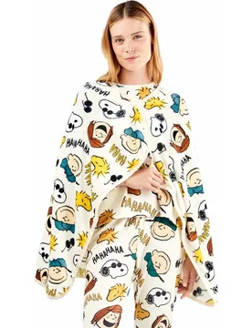 Bata de mujer en tejido peluche extrasuave - Gisela - FashionsVida