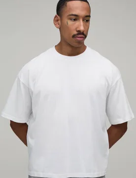 Men's Essential Oversized Boxy Crew Neck T-Shirt White Size Large White L - boohooMAN - FashionsVida