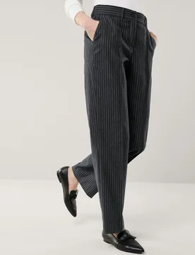 Premium Marlenehose, , Farbe Schwarz, 23, weichfließender Stoff bequem, da elastisch Damen - Walbusch - FashionsVida