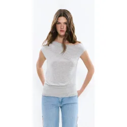 Camiseta de mujer entallada