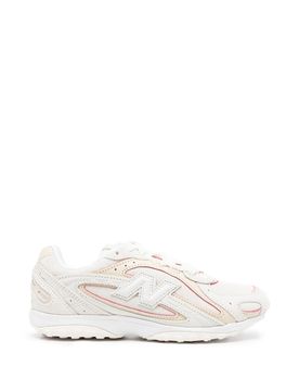 Appliqué Logo Panelled Lace-Up Sneakers