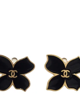 CC Gold Plated Enamel Flower Clip On Earrings - Chanel - FashionsVida