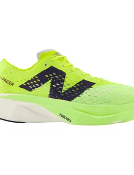FUELCELL SUPERCOMP PACER V2 Laufschuhe Herren Alkaline Green D (normal) 44,5 - New Balance - FashionsVida