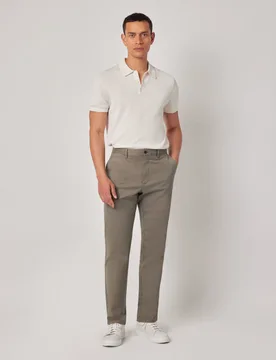 Regular Fit Pure Cotton Chinos Olive male - Hawes & Curtis - FashionsVida