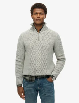Superdry Herren Jacob Zopfmusterpullover mit Halblangem Reißverschluss Hellgrau - Größe: L - 94.99 - FashionsVida