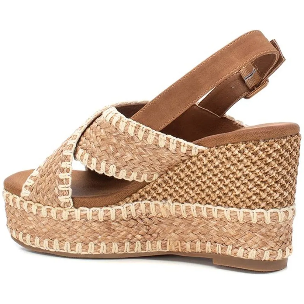 Sandalias de cuña de mujer con cierre de hebilla - XTI - FashionsVida