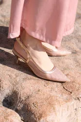 Décolleté slingback oro rosa con strass e tacco basso 632 39