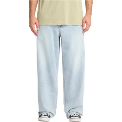 Vaquero de hombre modelo CHILLOW con corte loose y color azul