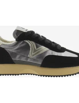 Zapatillas deportivas de mujer de nylon metalizado con piezas animal print y de serraje y suela en sierra - Victoria - FashionsVida