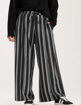 Women's Stripe Wide Leg Trousers in Black Size: 20 - Black - Size: 20 - Yours - FashionsVida