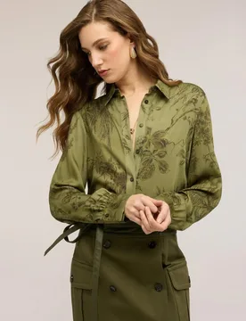 Camisa de mujer de satén con estampado ajuste regular con cierre frontal de botones - Motivi - FashionsVida