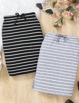 Conjunto De Dos Piezas De Falda Tubo De Punto De Rayas Monocromáticas Para Niñas - Shein - FashionsVida