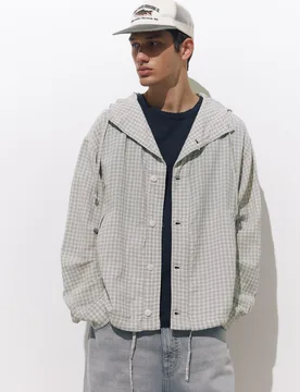 Lightweight Checked Hooded Jacket (Size: ) - Pull&bear - FashionsVida