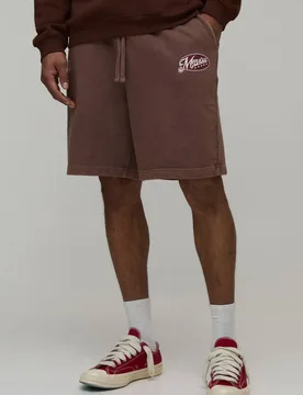 Men's Baggy Fit Workwear Washed Loopback Jersey Shorts Washed Chocolate Size X-Small Washed Chocolate XS - boohooMAN - FashionsVida
