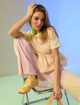 Blusa in cotone semplice con peplum - giallo chiaro