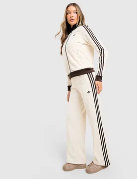 Womens Pantaloni della Tuta Classic - Crema, crema crema Donna taglia M - Adidas - FashionsVida