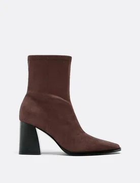 Stiefeletten mit Wildlederimitat-Absatz BRAUN 40 - Stradivarius - FashionsVida