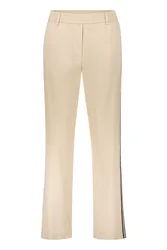 Hose Zigarette Feminine female