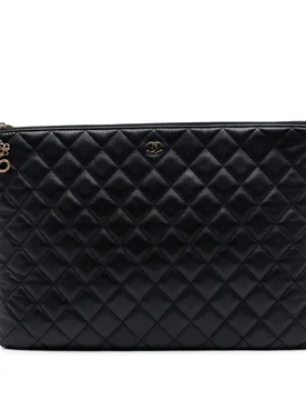 Large Quilted Lambskin Casino Charms O Case Clutch - Chanel - FashionsVida