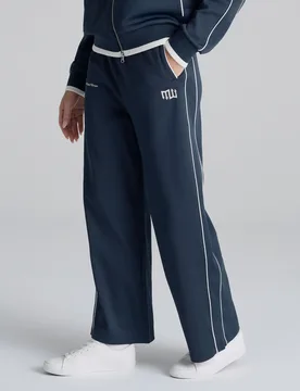 Manchester United Women Womens Tracksuit Bottoms Navy L - Outerstuff - FashionsVida
