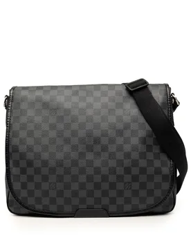 Damier Graphite Daniel GM - Louis Vuitton - FashionsVida
