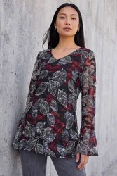 Women's Leaf Printed Lace V-Neck Top in Black Size: 18 - Black - Size: 18