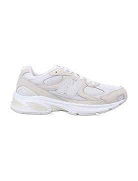 Avant-Garde Sneakers with ABZORB Cushioning