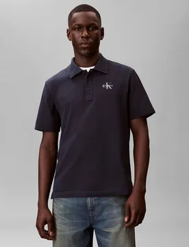 Polo Hombre piqué monologo - Calvin Klein Jeans - FashionsVida