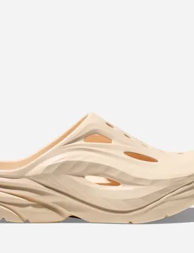 Ora Mule Shoes in Vanilla/Vanilla, Size M2.5/ W3.5 - HOKA - FashionsVida