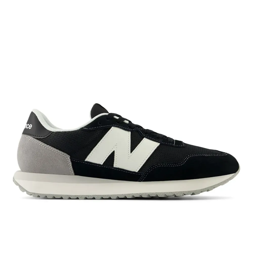 Baskets 237 Black EU 45 - New Balance - FashionsVida