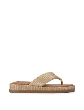 Women's 'Bella Gold' Sandals in Gold Size: 4 - Gold - Size: 4 - Steve madden - FashionsVida
