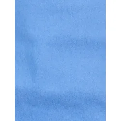 Vestido acampanado con escote en uve