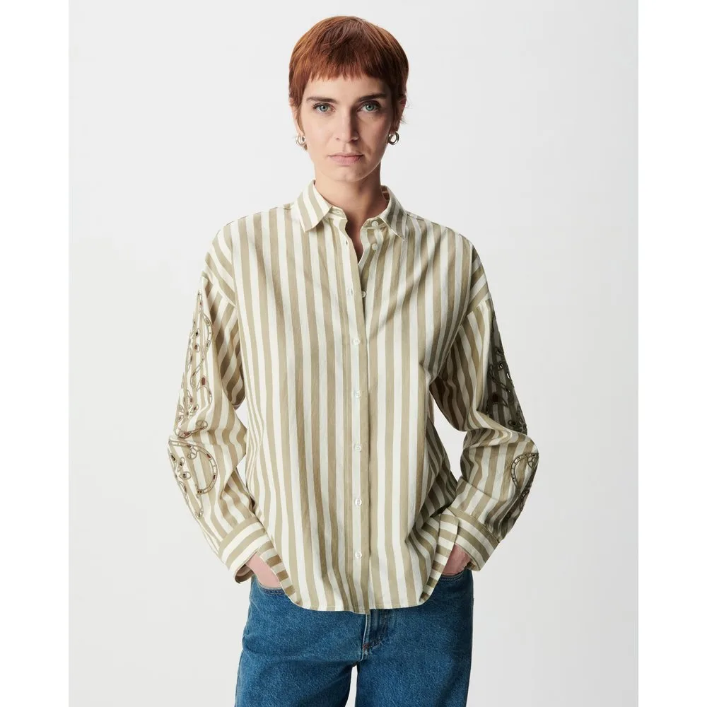 Camisa de mujer de rayas con bordados calados - IKKS - FashionsVida