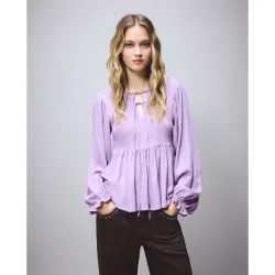 Blusa manga larga de mujer con gomas y lazos