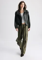 Bikerjacke aus Kunstleder mit Ballonärmeln Grün L