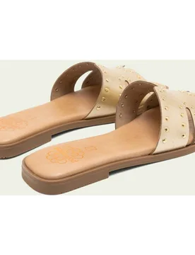 Sandalias destalonada de piel de mujer con tachuelas - Porronet - FashionsVida