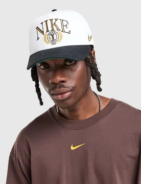 Womens Cappellino Rise A-Frame - Bianco, bianco bianco Uomo taglia One Size - Nike - FashionsVida