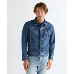 Cazadora vaquera de hombre de corte regular en denim