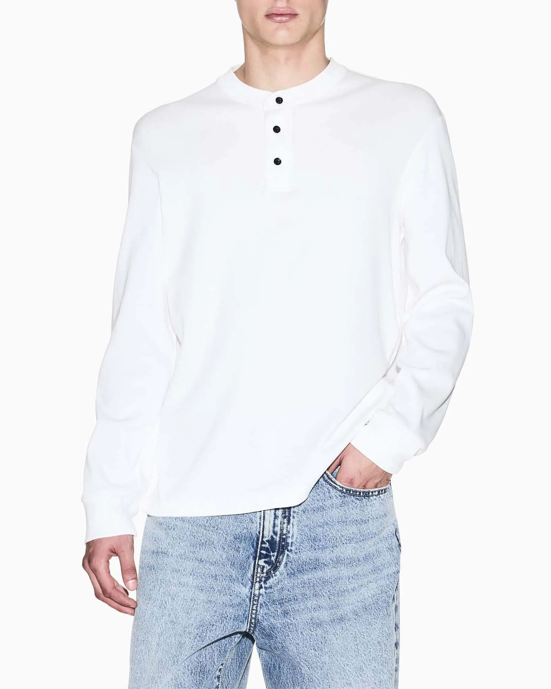 Polo serafino Exchange bianca in cotone a manica lunga - Armani - FashionsVida