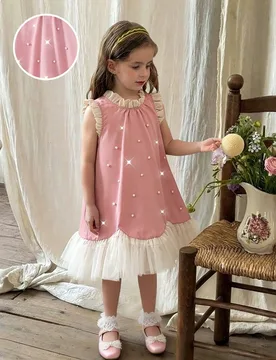 Vestido de verano para niñas pequeñas con decoración de perlas, vestido línea A sin mangas con volantes de malla y parches, elegante y de princesa - Shein - FashionsVida
