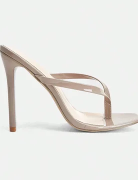 Zapatos de tacón alto de moda para mujer, material de cuero PU metalizado con relieve, sandalias de dedo, punta abierta, talón abierto, punta cuadra - Shein - FashionsVida
