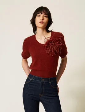 Pull en angora mélangé avec broche - TWINSET - FashionsVida