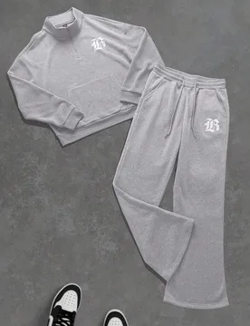 Conjunto de sudadera con cuello alto y estampado de letras y pantalón de chándal con cintura elástica y pierna ancha, estilo versátil y sencillo p - Shein - FashionsVida