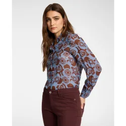 Camisa de mujer de viscosa estampada ajuste regular cierre con botones