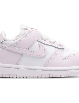 Dunk Baby Shoes - White - Size 6.5 - Leather - White - Size: 6.5 - Nike - FashionsVida