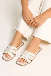 Mule Sandals In Wide E Fit - White - Size: 5EEE