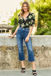 Womens Mid Blue Cropped Kick Flare Jeans - Size 8 Regular
