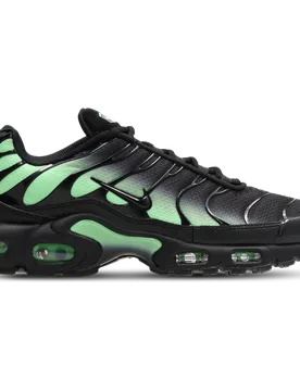 Tuned Uomo - Sneakers Verde - Taglia 47.5 - Rete/Sintetico 47.5 - Nike - FashionsVida