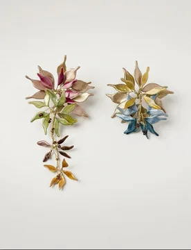 Pendientes Brote de la colección Mientras Despiertas - SACH Atelier - FashionsVida