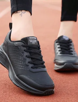 Media talla menos] Zapatos deportivos casuales de mujer con doble estrella, primavera/otoño, zapatos de correr negros de unicolor ligeros y cómodos, - Shein - FashionsVida